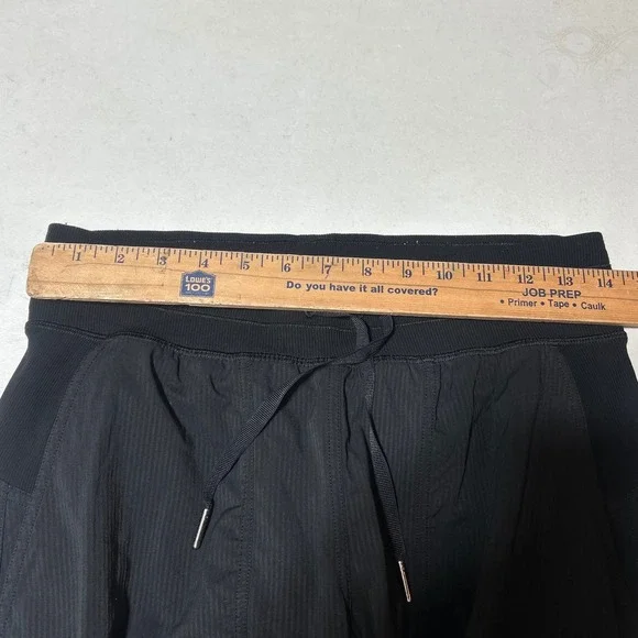 Lululemon Dance Studio Jogger Black Textured Pinstripe Pants Size 6 LW5BPJS - Picture 3 of 5